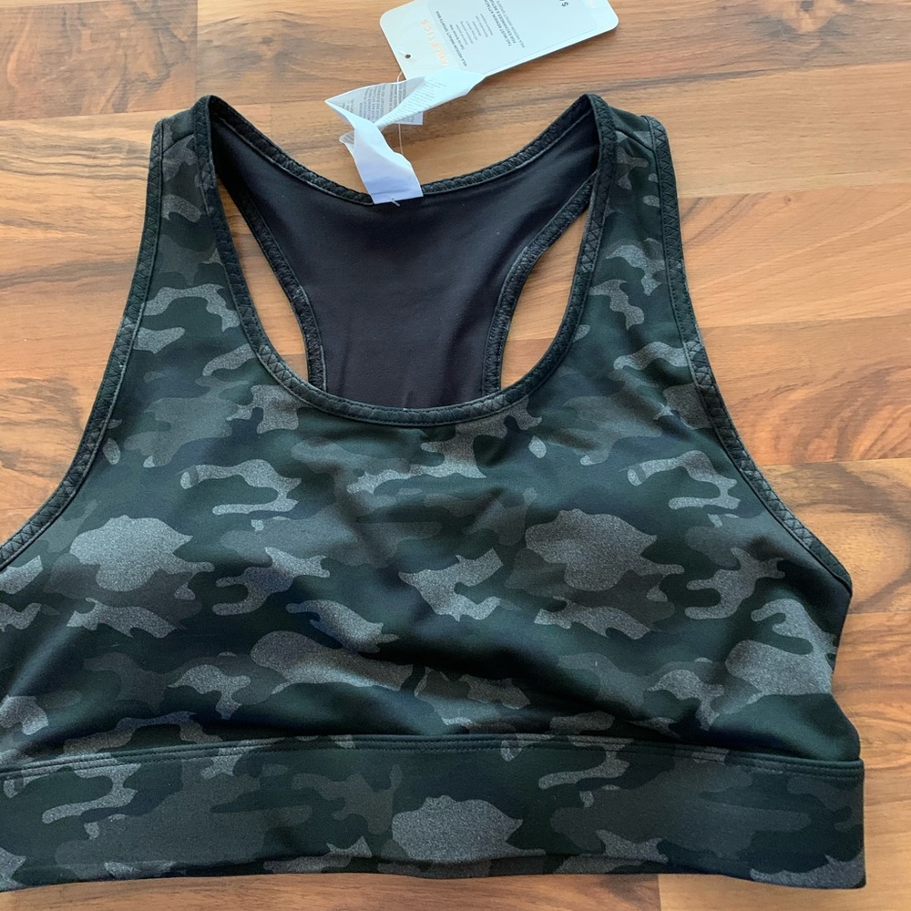 Fabletics sports bra